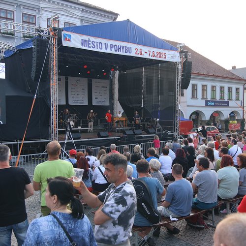 Informace k volbám do Senátu a zastupitelstev krajů (2)