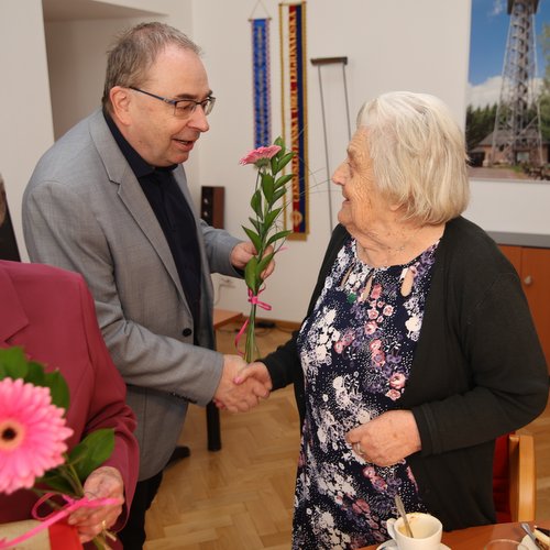 Informace k volbám do Senátu a zastupitelstev krajů (2)